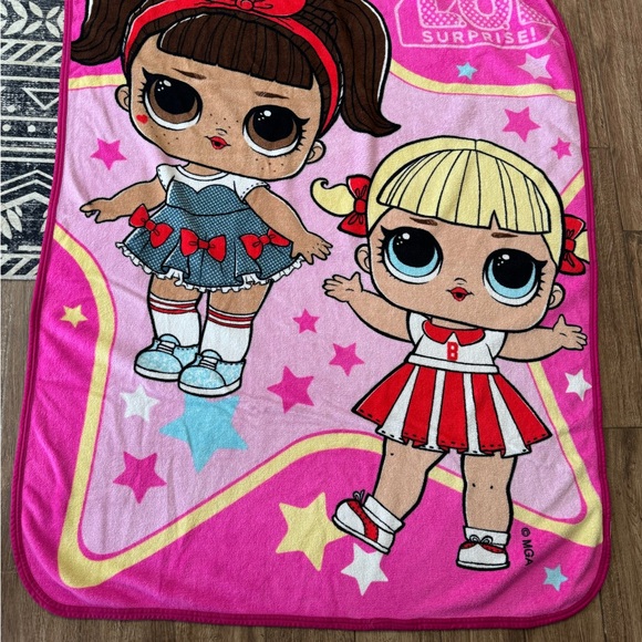lol surprise 46 x 60 fleece throw blanket - Picture 2 of 2